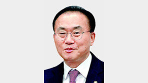 與 새 원내대표 윤재옥… “巨野 폭주 막아낼 것”