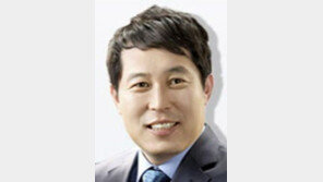 ‘돈봉투 핵심역할’ 강래구, 혐의 대부분 부인…檢, 영장 청구 검토