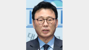 “돈봉투 의혹 윤관석-이성만 출당도 논의… 개딸들 주장 대의원제 폐지는 시기상조” 