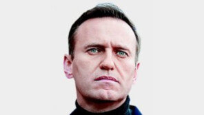 ‘푸틴 정적’ 나발니 “푸틴, 러를 내전 문턱에 몰아” 