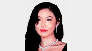 “선정적 안무”… 화사, 공연음란 혐의 고발당해 [휴지통]