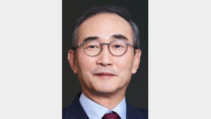 김영섭의 KT, 조직개편-신사업 등 미뤄둔 현안 산적 