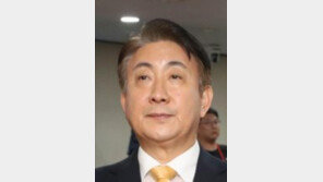 이동관 방통위장 취임 “무소불위 공영방송 심판”