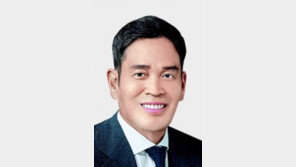 정용진 “조직-시스템-업무방식 모두 바꿔라” 