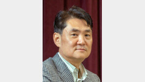 “카카오 지원실장 연봉이 개발부서장 2.5배”… 9월 합류한 경영진, 방만-부실 공개 비판 