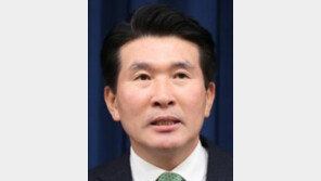 황상무 수석 “운동권 논리대로 갔으면 베네수엘라 됐을 것” 논란 