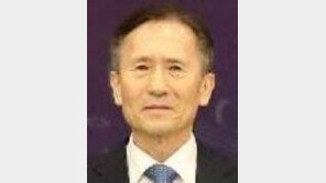 내주 설 특별사면 김관진 유력… “여야 정치인은 한 자릿수 사면”