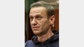 ‘푸틴 정적’ 나발니, 시베리아 감옥서 사망 
