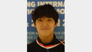 김우민, 자유형 400m 개인 최고기록 우승