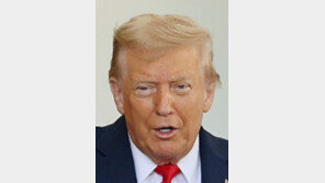 백악관 주치의 “79세 트럼프, 심장 나이는 65세”