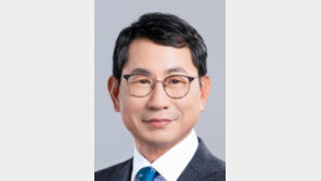 [경제계 인사]프랜차이즈협회장에 나명석 자담치킨 회장