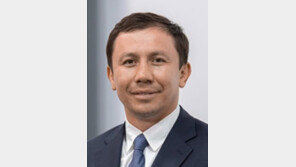 카자흐 ‘복싱 전설’ 골롭킨, 월드복싱 회장직 도전