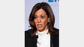 해리스 “난 아직 안끝났다” 대선 재도전 시사