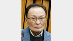 평통 수석부의장에 이해찬 前총리