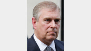 ‘엡스타인 성추문’ 英앤드루, 왕자 칭호 박탈