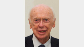 ‘DNA 이중나선 구조’ 밝혀낸 美 왓슨 별세