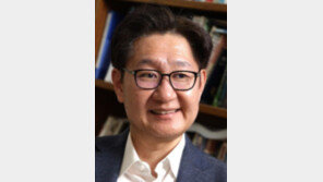 오늘의 삶을 다시 세우는 ‘유언 에세이’ 쓰기[기고/유성호]