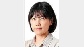 [박선희 기자의 따끈따끈한 책장]잊혀지는 쓰기 감각, 필사로 되살려볼까