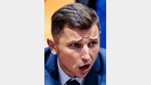 男농구대표팀 사상 첫 ‘외국인 감독’… 라트비아 출신 마주르스