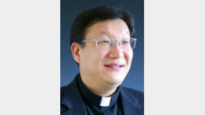 수원교구 보좌주교 곽진상 신부