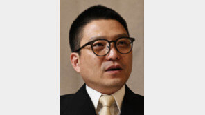 “달라진게 없는 1년… 조종사-관제사 업무과중 여전”