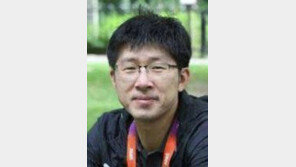 삼진 먹고 들어와도 칭찬하면 생기는 일[오늘과 내일/이헌재]