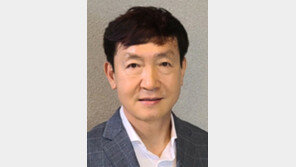 매연 20% 뿜는 건설기계, 전동화 개조 허용해야[기고/임기상]