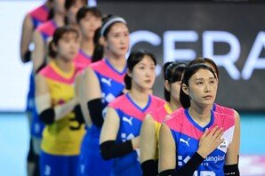 국가대표 은퇴 경기 준비하는 김연경 [포토]