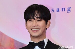 김수현 측 “故김새론과 성인 때 교제…악의적 매도 그만” (전문)[공식]