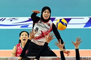 김연경 은퇴 연기시킨 V리그 최강 폭격기 메가, 정관장 재계약 포기…고국 인도네시아 등 동남아行 무게