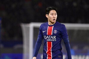 떠나느냐, 남느냐…‘EPL 이적설’ 이강인, PSG 잔류로 급선회?