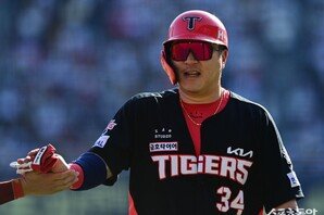 “낡지마요? 알죠 알죠” 83년생 4번타자, KIA 최형우는 여전히 ‘현역진행형’