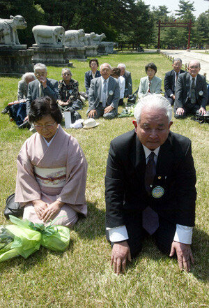 Descendants Of Assassin Of Empress Myeongseong Apologize After More Than 100 Years The Dong A Ilbo October 19, 1851 in yeoju, kingdom of joseon. empress myeongseong apologize