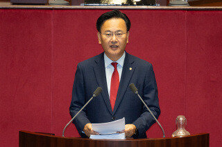 김현지 대통령실 제1부속실장 등을 겨냥한 ‘특별감찰법 개정안’을 발의한 유상범 의원. 뉴스1