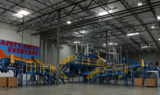 고려아연이 인수한 미국의 재활용 기업 ‘이그니오’의 공장 내부 전경. 고려아연