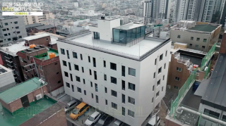 서울 은평구에 있는 한국토지주택공사(LH)의 매입임대주택 ‘다다름하우스’. 발달장애인과 자립 준비 청년 등이 거주하고 있다. 유튜브 채널 LH 캡처