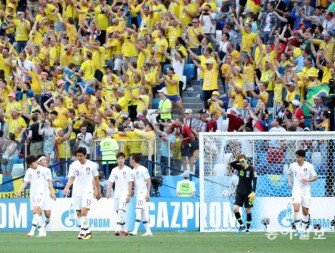 [동아포토] 스웨덴전 실점하는 대한민국…러시아월드컵 1차전