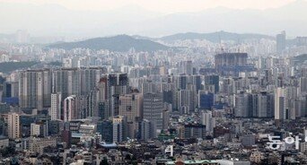 서울 아파트 매수심리 10주 연속 하락…29개월 만에 최저치