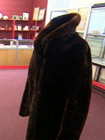 タイタニック生存者が着ていた毛皮のコート ２億５３０４万ウォンで売れた 東亜日報