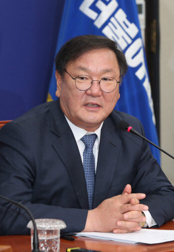 [장승윤 동아일보 기자]