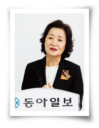 정혜경 호서대 식품영양학과 교수가 기조 발제를 하고 있다. [조영철 기자]