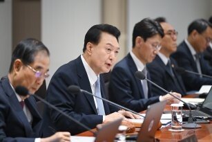 尹지지율 11%p 떨어져 23%…취임후 최저[갤럽]