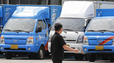 건강권 vs 추가 보상…새벽 배송 논쟁 ‘이것’ 놓쳤다