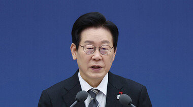 ‘압도적 의석’ ‘성공적 쿠데타 진압’이 불러온 내부 분열