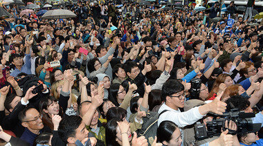 지방선거 캐스팅보트 쥔 20·30대, ‘야당 선호’ 굳어지나