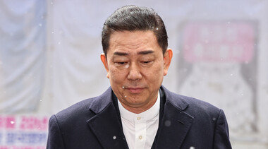 “여의도는 김병기가, 동작구는 아내가 국회의원이었다”