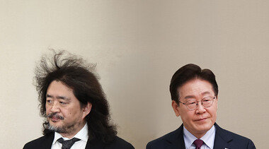 ‘이재명의 민주당’ vs ‘김어준의 민주당’ 내전은 현재진행형