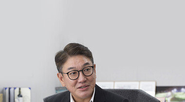 “AI 혈관은 광(光)통신…100년 표준 구리선 한계 왔다”
