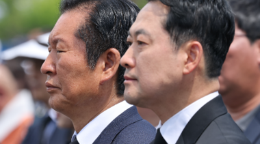 이겨도 “이겼다” 져도 “졌다” 말 못하는 당대표들