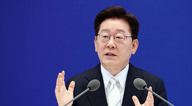 주식시장 키운다는 與, 결국 부동산 선택할 것